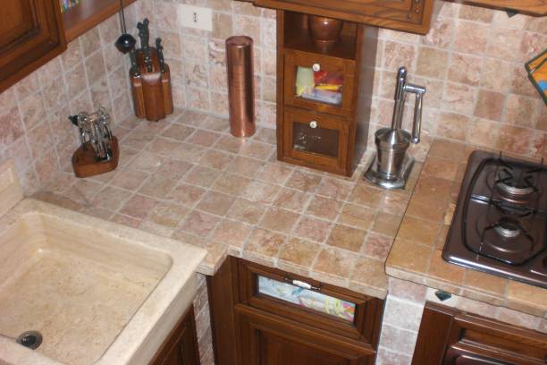 Country Kitchen in  travertine scabas